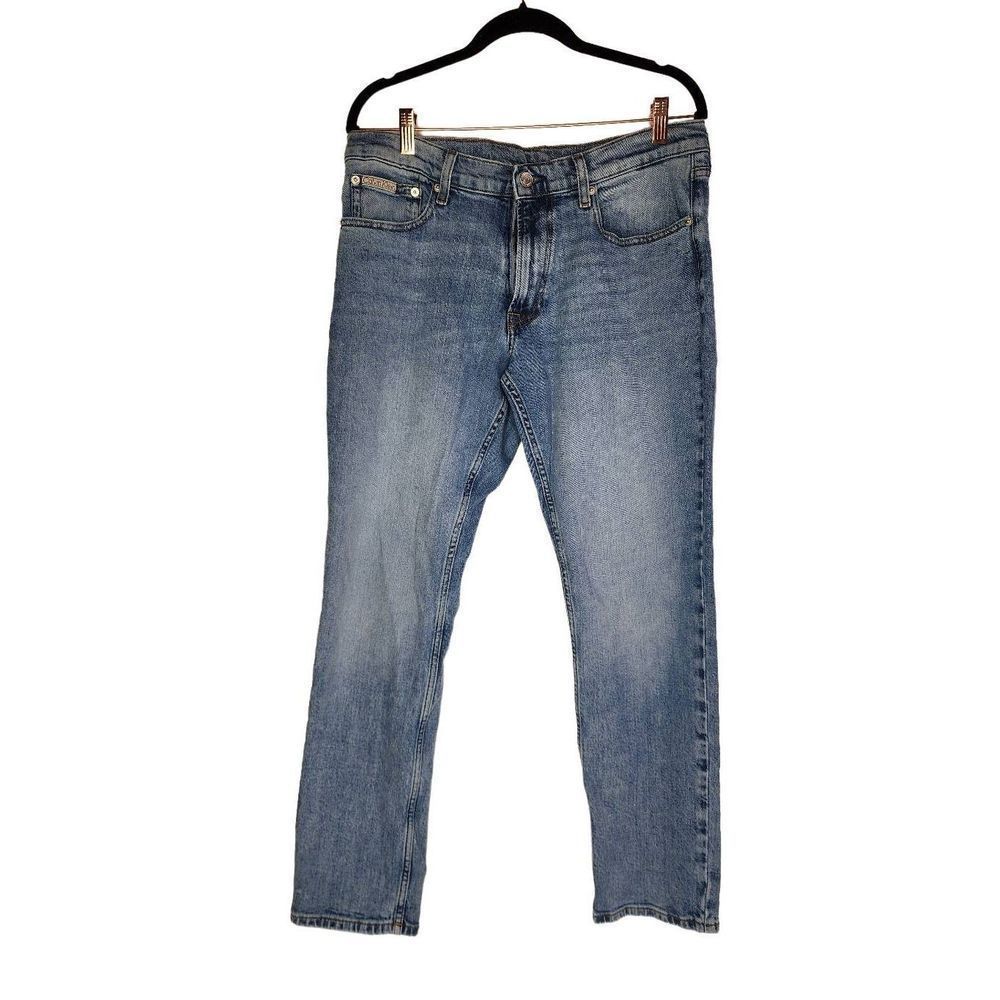 Calvin Klein Slim Fit 33x30 medium wash mens Jeans